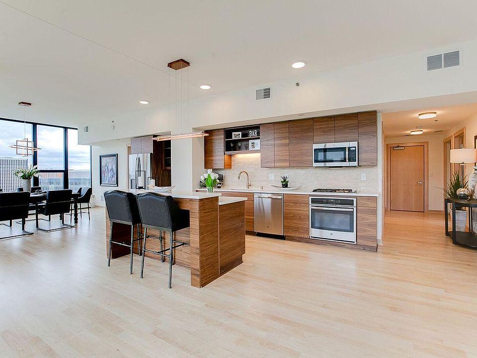 1st image of 740 Portland Ave #1001
