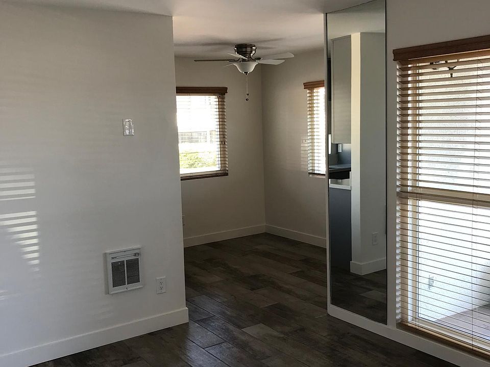 1st image of 4092 Crown Point Dr Unit 1