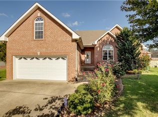 152 Fieldstone Ln, Springfield, TN 37172