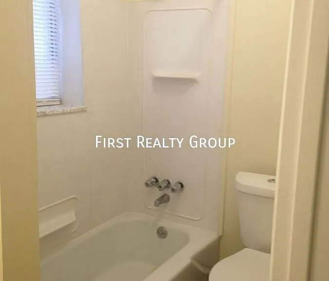 737 Wilmington Ave #7 — Photo 10