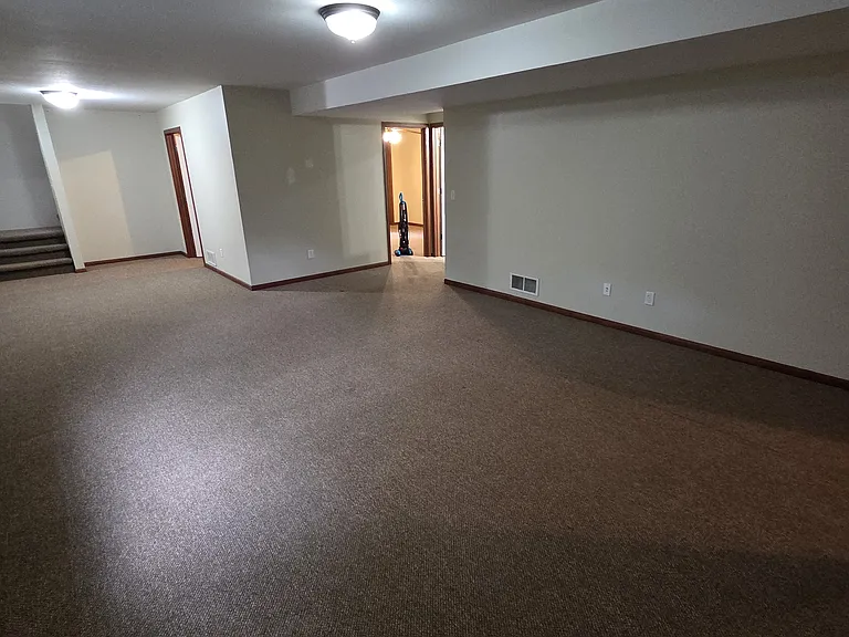 930 Ratone St — Photo 14