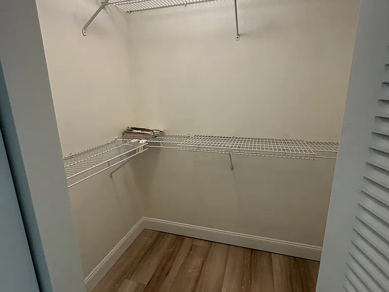 3123 Finsterwald Dr — Photo 21