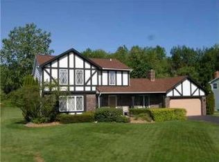 517 Sherborne Rd, Webster, NY 14580