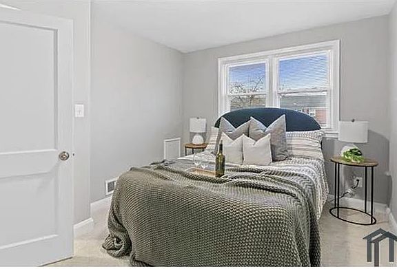 5th image of 2106 Coralthorn Rd