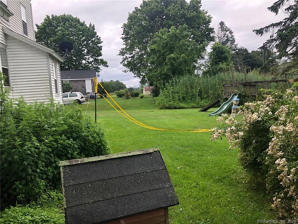 2nd image of 6 Maple Ave