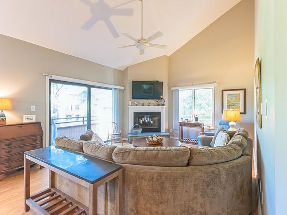 3rd image of 102 Easterly Dr #102
