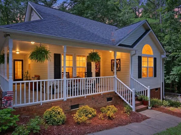 161 Talbert Dr, Holly Springs, NC 27540