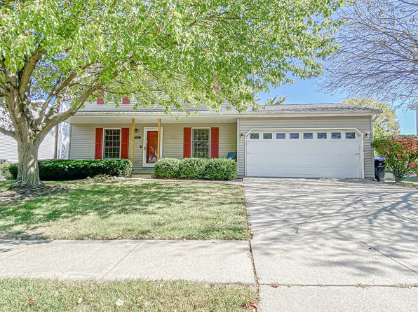 1309 Eastport Dr, Bloomington, IL 61704