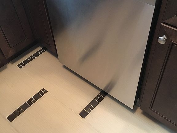 5th image of 13000 Valleyheart Dr APT 07