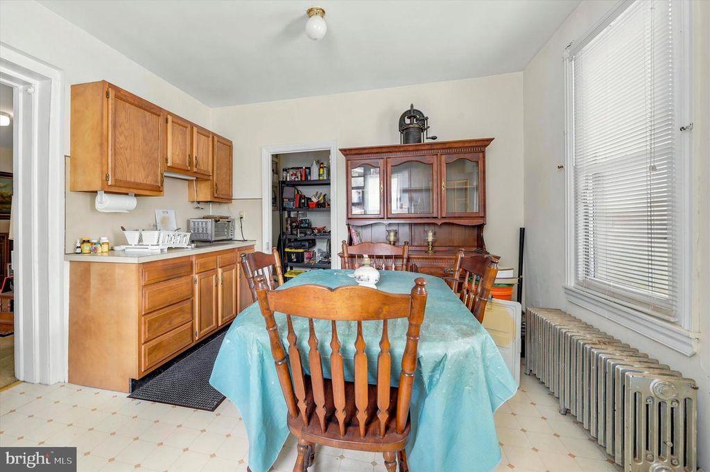 815 Tremont Ave, Norristown, PA - View 6