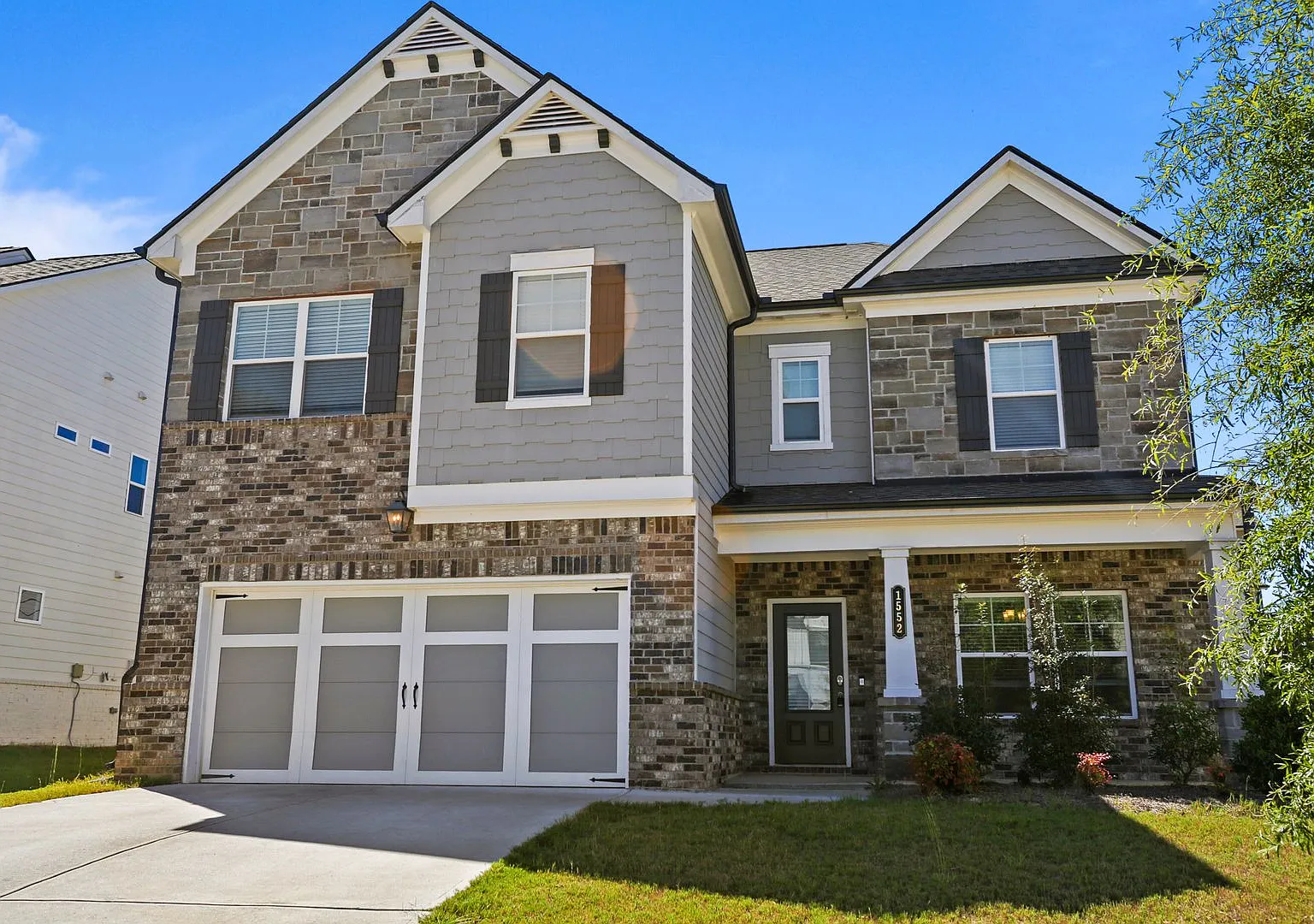Stunning 5BR, 4-Bath Home with Loft & Modern Finishes | Lawrenceville — Photo 2
