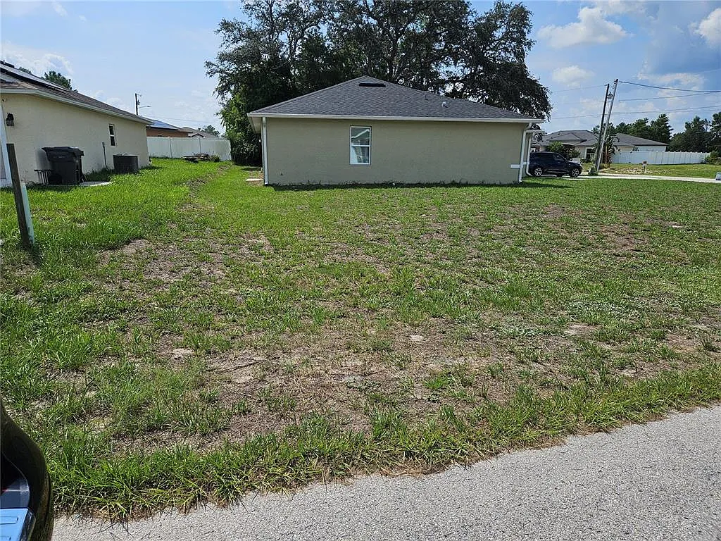 4 bed, 2.0 bath, 1825 sqft, $1,800 — Photo 3