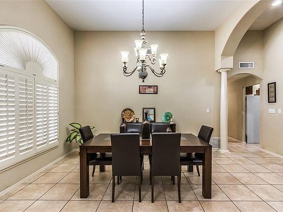 4th image of 3829 Tierra Chisum Dr