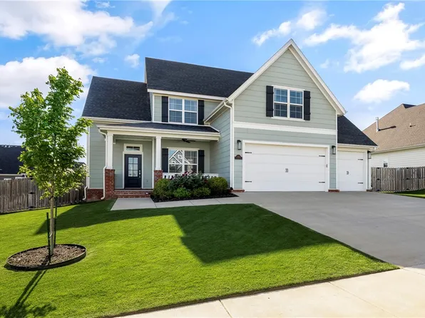 6412 S 60th St, Rogers, AR 72758