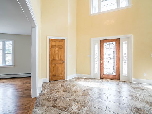 2nd image of 11 Colonial Dr