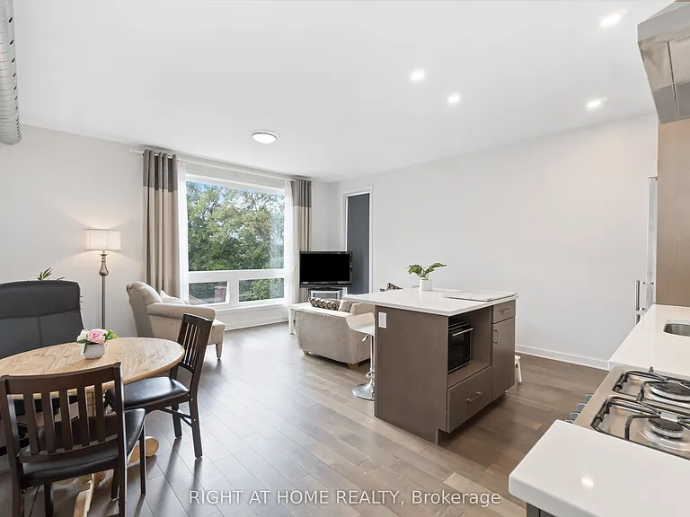 22 Perkins St #305 — Photo 8