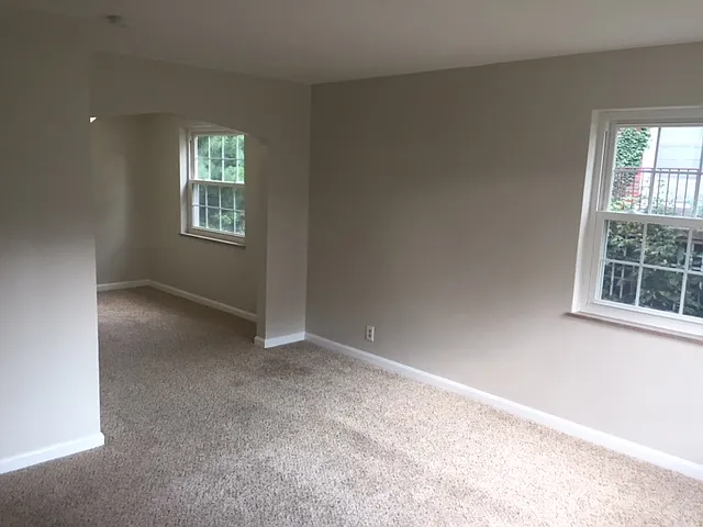 54 Woodlawn Ave #2 — Photo 7