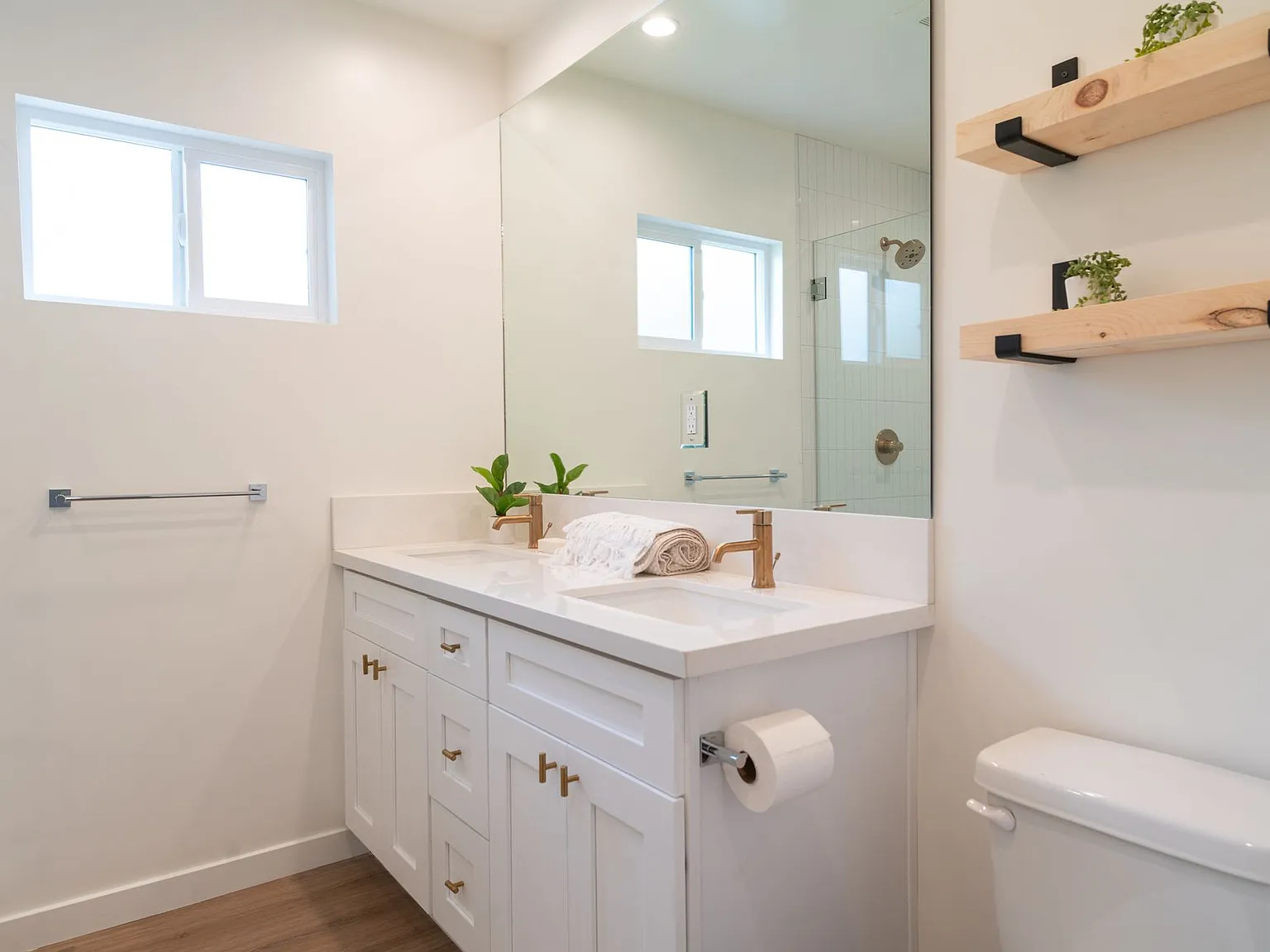 3800 Albright Ave — Photo 4