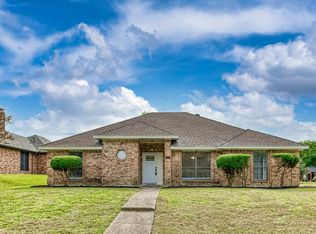 940 Francis St, Lancaster, TX 75146