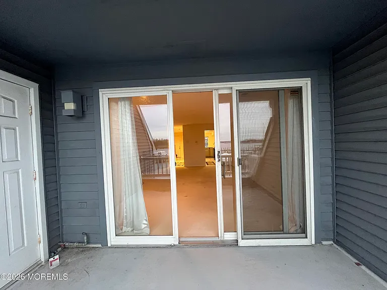 210 Spinnakers Cv — Photo 21