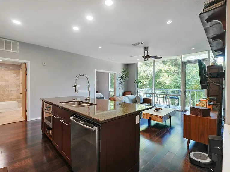 1600 Barton Springs Rd #5210 — Photo 13