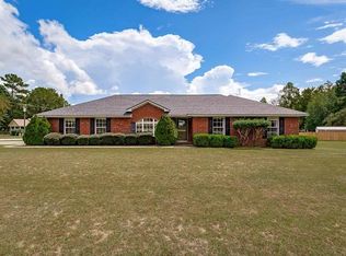 250 Gibbons St, Manning, SC 29102