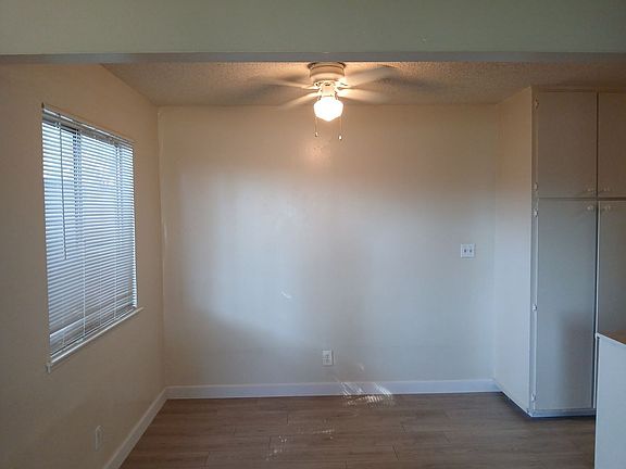 5th image of 1930 Peabody Rd APT 2