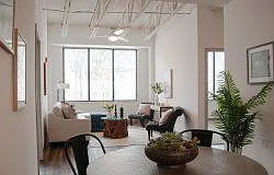 Gateway Lofts I — Photo 2