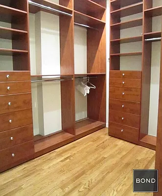 Rented by Bond New York | media 21