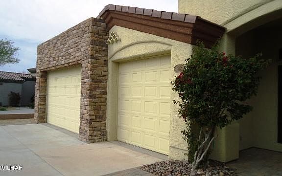 3rd image of 1821 E Troon Dr