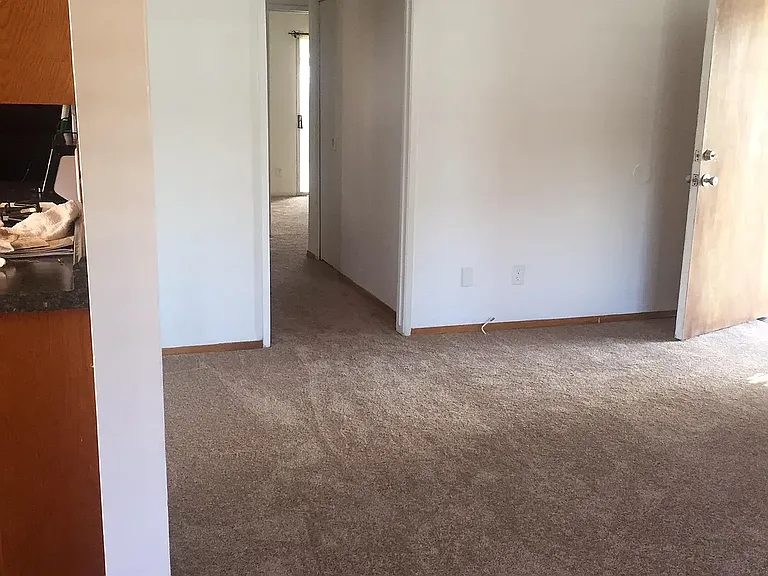 6143 Chadwick Ave — Photo 11