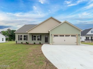 310 Francktown Rd, Richlands, NC 28574