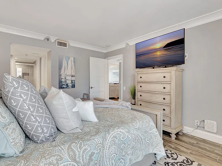 2707 N Ocean Blvd #306D — Photo 32