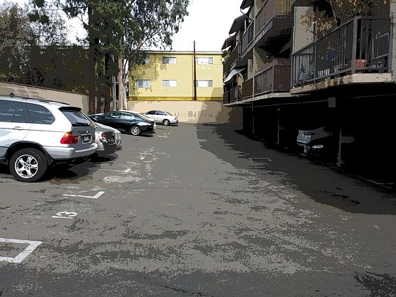 2nd image of 6827 Whitsett Ave