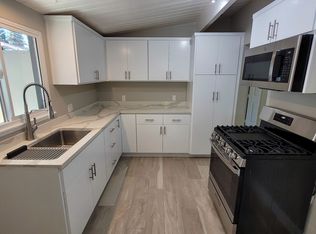12214-16 Howard St #12216, Whittier, CA 90601