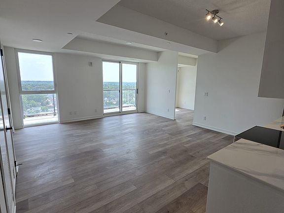 4th image of 33 Erie Ave #1509