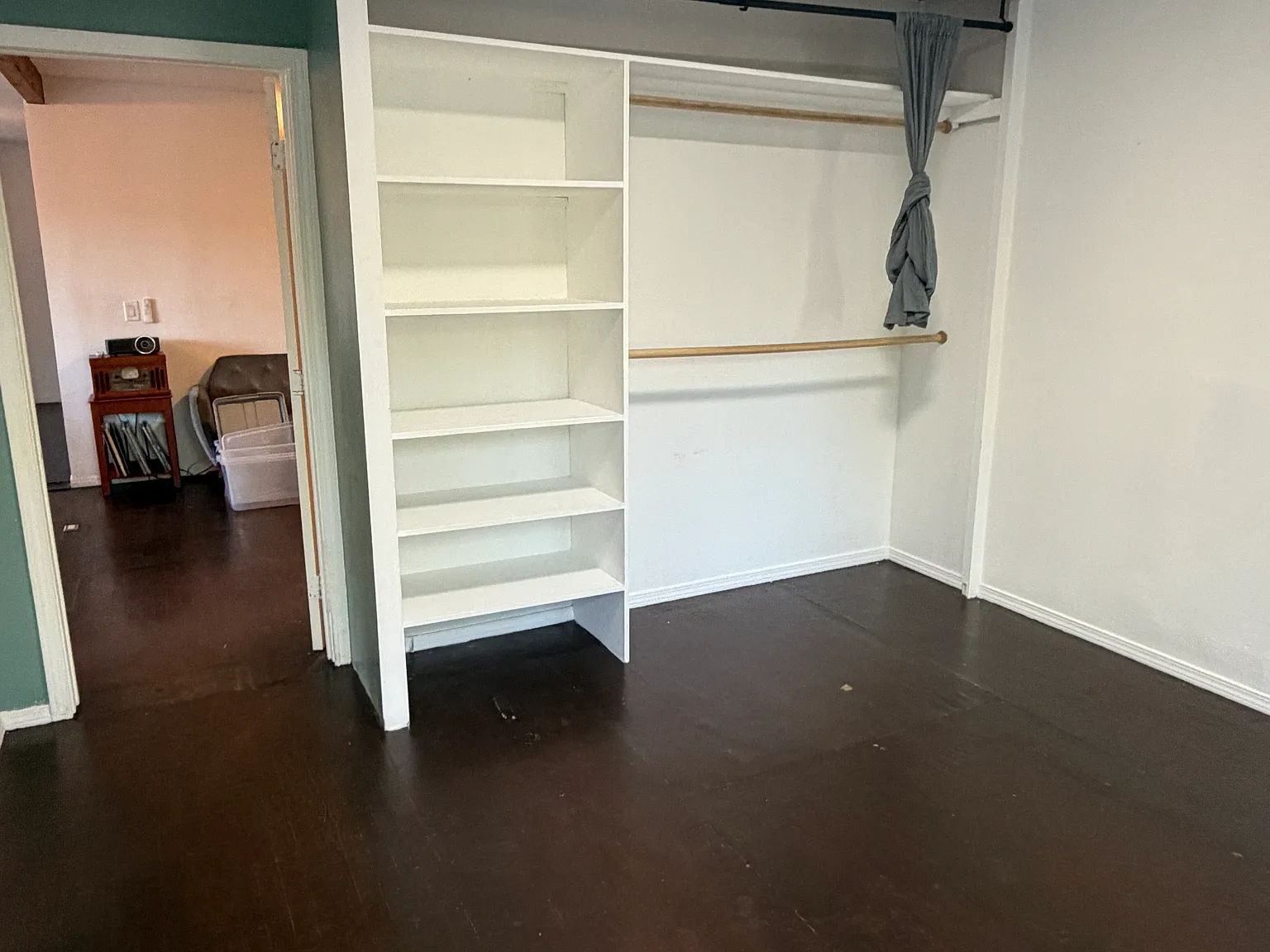 3 bed, 1200 sqft, $1,600 — Photo 4