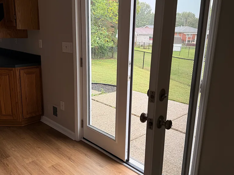 1009 Hess Ln — Photo 34