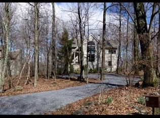 67 Ravens Roost Ln, Roseland, VA 22967