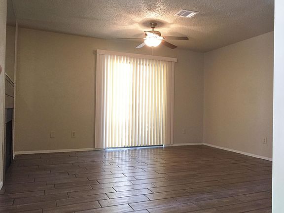 3rd image of 306 E Denton Dr #L