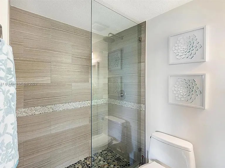 3500 Coral Way #Penthouse 105 — Photo 8
