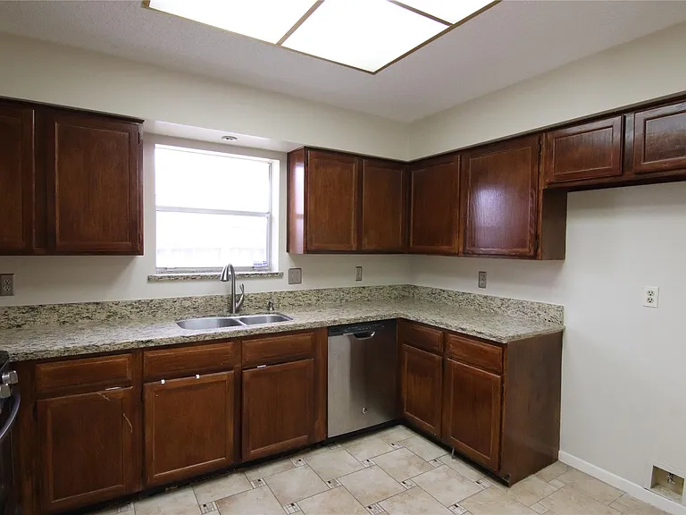 3118 Settlers Way Blvd — Photo 8