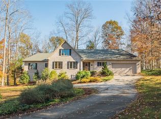 400 Garden Valley Dr, Winston Salem, NC 27107