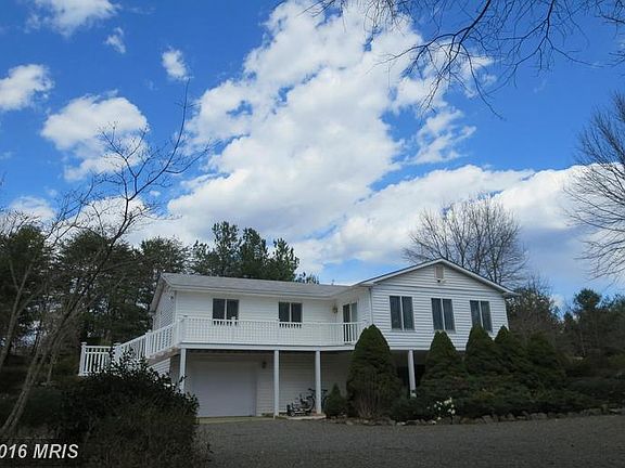 4th image of 10981 Boutilier Ln