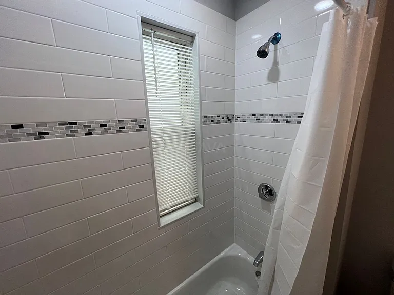 366 Highland Ave #1 — Photo 19