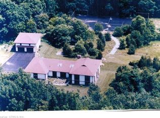 76 Sprain Brook Rd, Woodbury, CT 06798