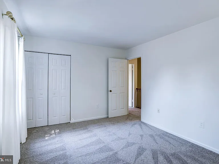9012 Penn Manor Ct — Photo 27