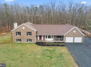 85 Joshua Beach Ct, Fredericksburg, VA 22406