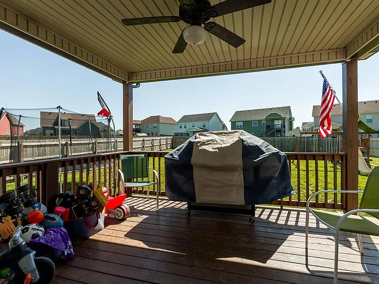 3753 Tradewinds Ter — Photo 33