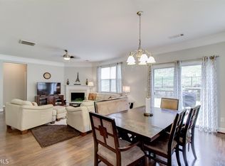 1123 Lanier Springs Dr, Buford, GA 30518